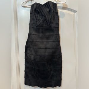 Alythea Dress - size S Black preowned